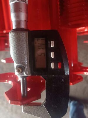 Puntales Acrow プロップ調整可能なスチール支保工足場小道具ジャック鋼